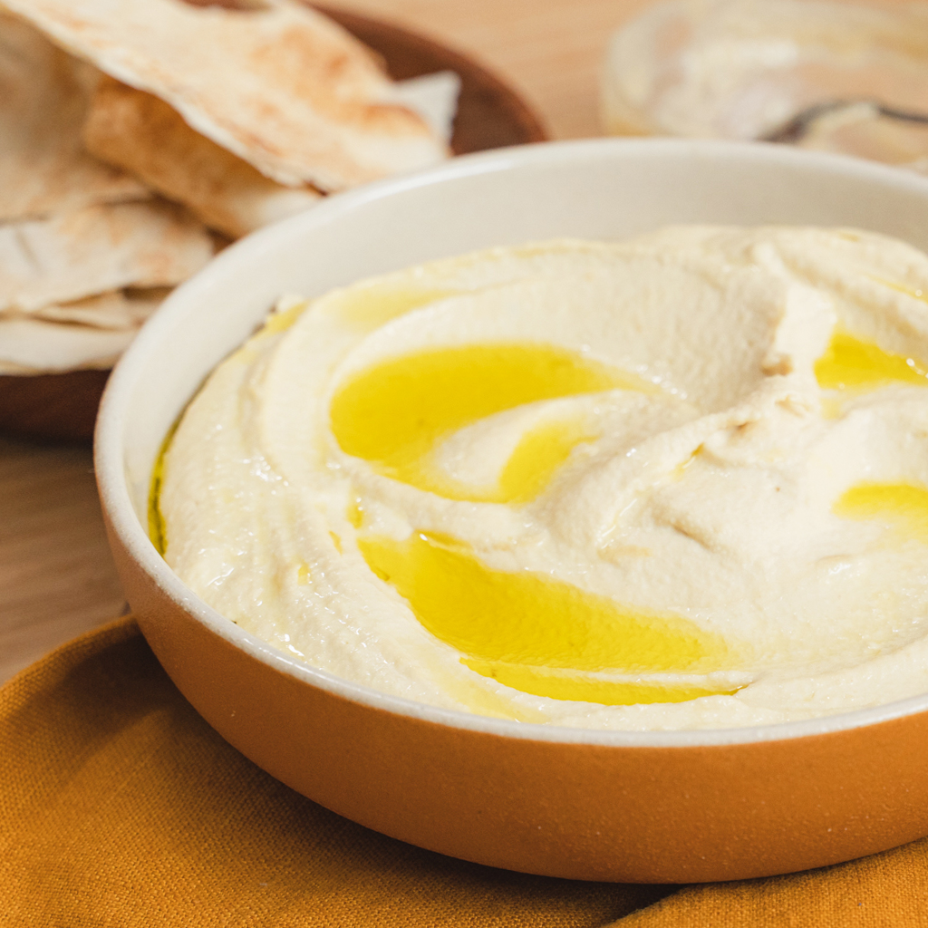 Easy blender hummus recipe