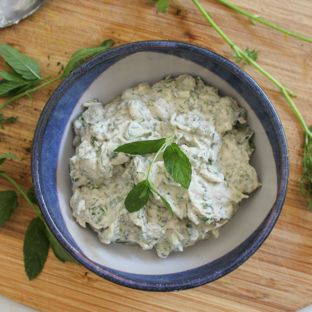 Chunky cucumber & yoghurt raita
